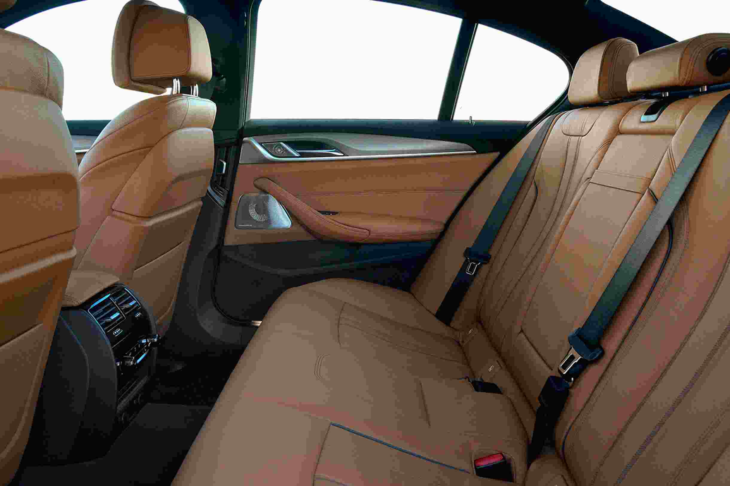 Hot Car Leasing Bmw 5 Series M Sport 520d Hybrid Auto
