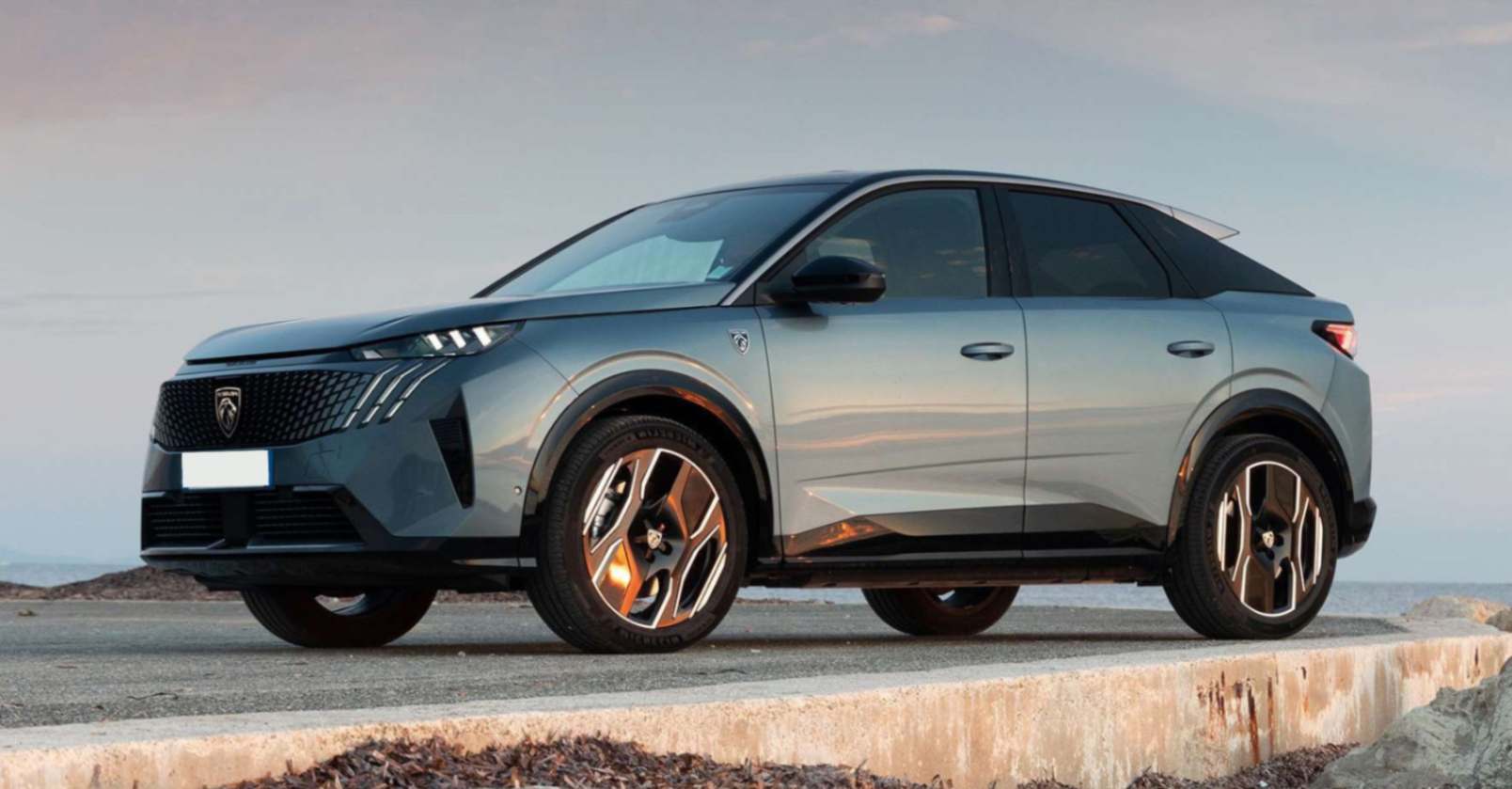 Peugeot-3008