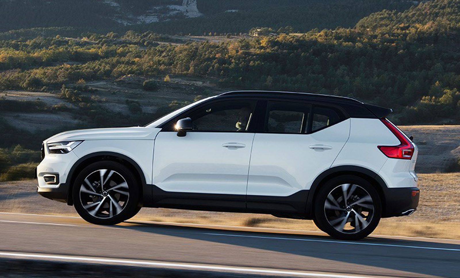 Volvo-XC40