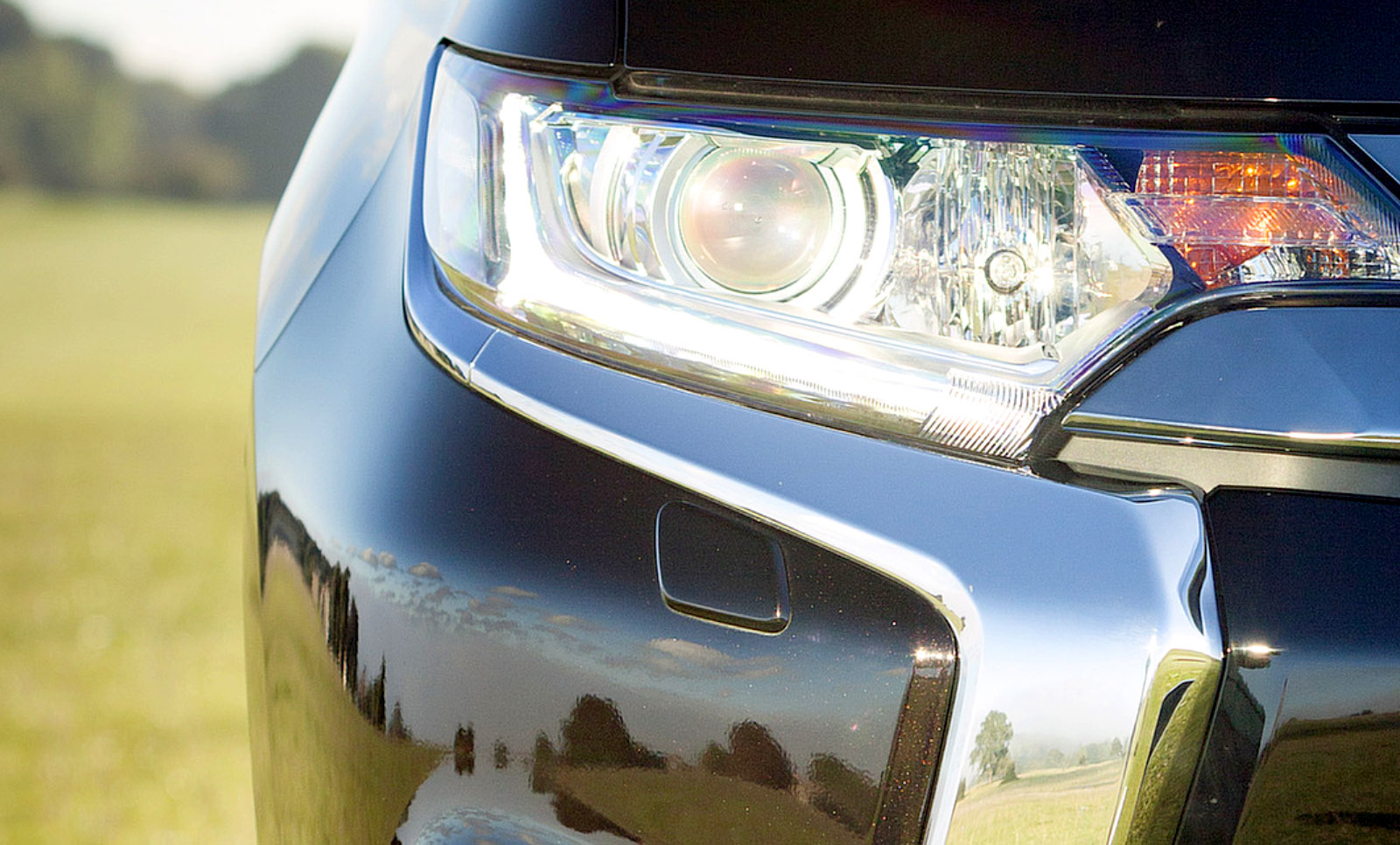 Mitsubishi-Outlander