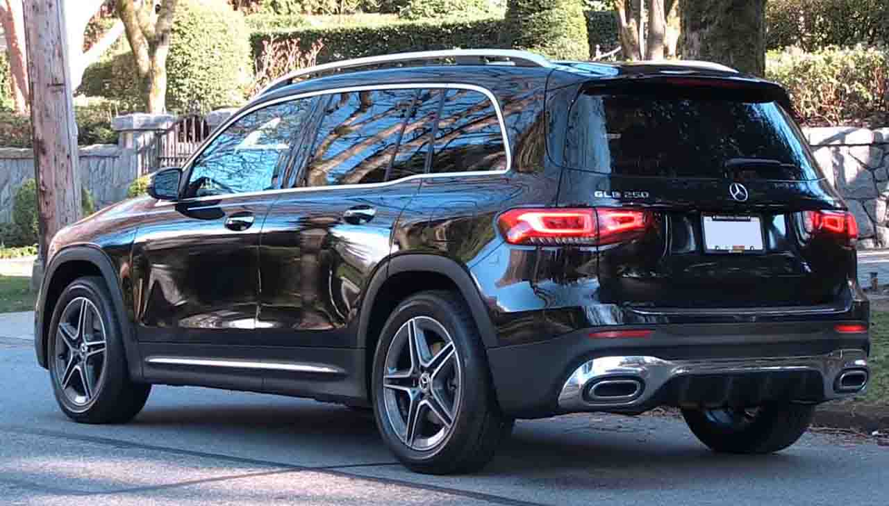 Mercedes-Benz-GLB200d