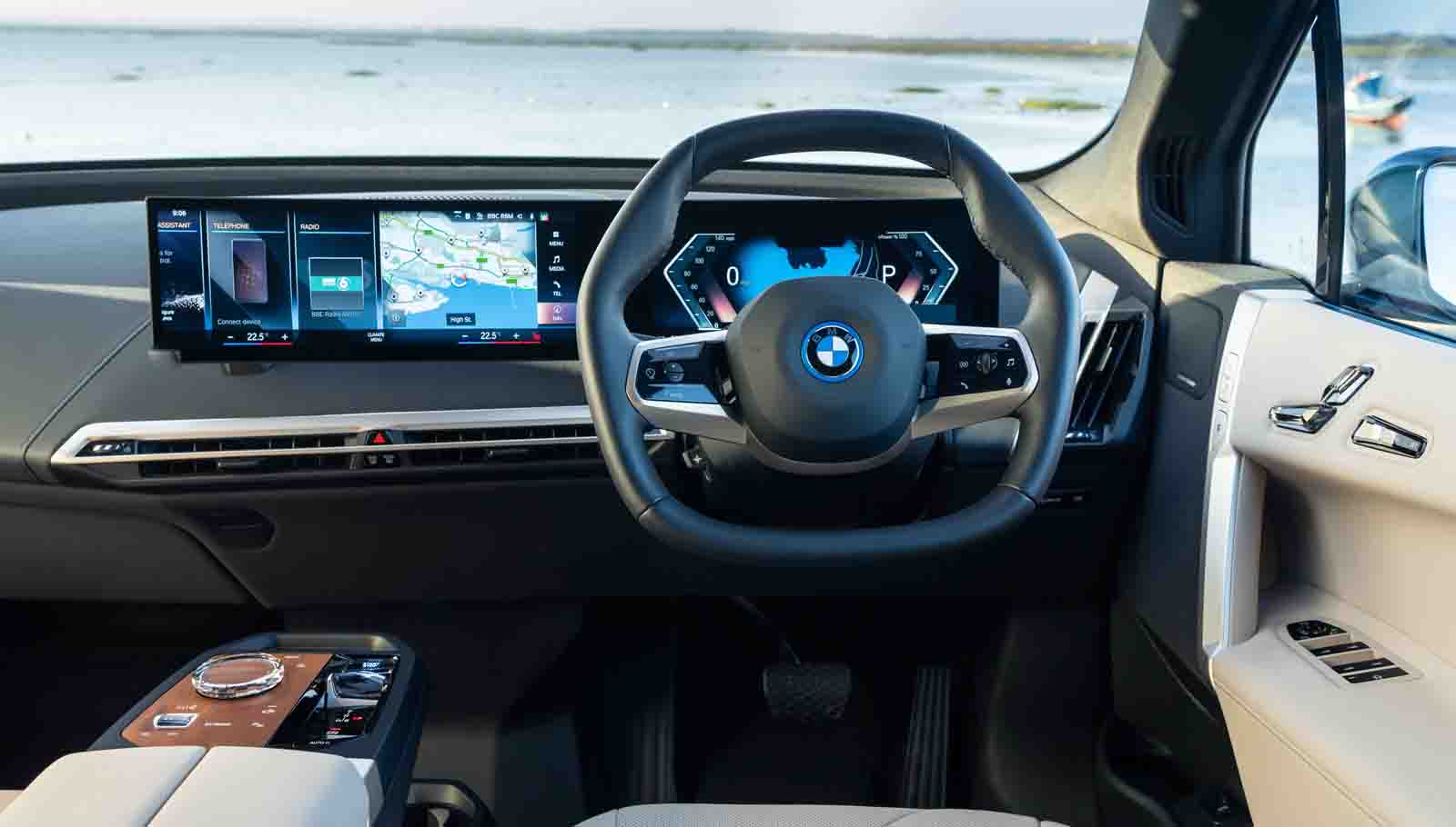 BMW-IX
